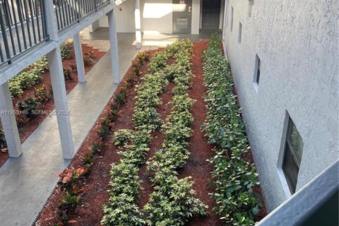 Снять в аренду кондоминиум в Уэст-Палм-Бич, Флорида 1 спальня, № 2008873 - фото 4