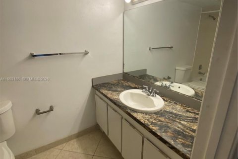 Снять в аренду кондоминиум в Уэст-Палм-Бич, Флорида 1 спальня, № 2008873 - фото 19