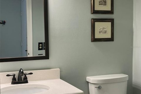 Condo in Saint Petersburg, Florida, 1 bedroom  № 1789909 - photo 10
