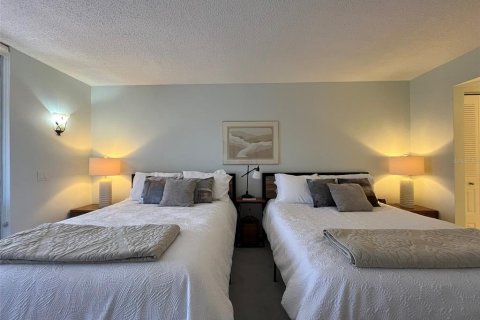 Condo in Saint Petersburg, Florida, 1 bedroom  № 1789909 - photo 19