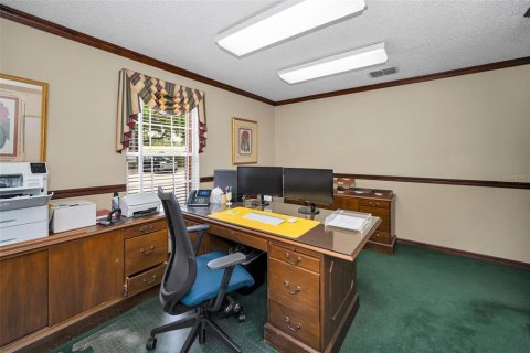 Immobilier commercial à vendre à Tampa, Floride: 752.14 m2 № 1780350 - photo 13