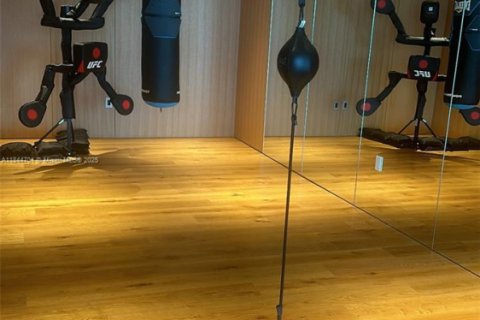 Condominio en venta en Miami, Florida, 1 dormitorio, 71.26 m2 № 1940323 - foto 23