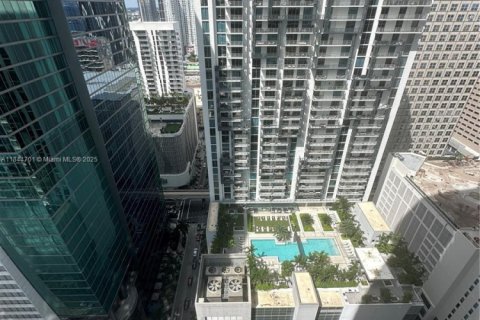 Condominio en venta en Miami, Florida, 1 dormitorio, 71.26 m2 № 1940323 - foto 25