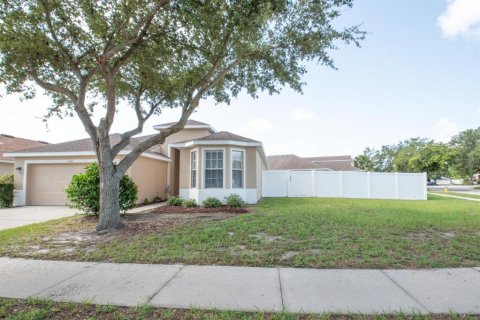 Casa en venta en Riverview, Florida, 3 dormitorios, 164.9 m2 № 1678264 - foto 2