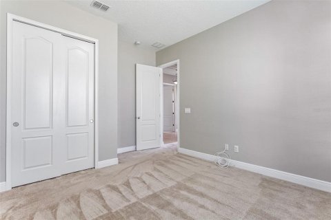 Casa en alquiler en Orlando, Florida, 4 dormitorios, 188.68 m2 № 1830040 - foto 12