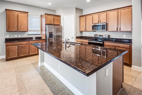 Casa en alquiler en Orlando, Florida, 4 dormitorios, 188.68 m2 № 1830040 - foto 2