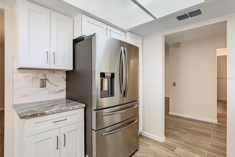 Casa en venta en Winter Haven, Florida, 2 dormitorios, 150.69 m2 № 1909766 - foto 5