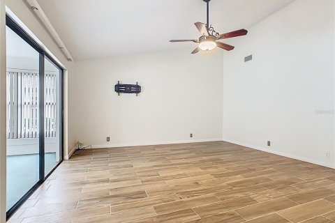 Casa en venta en Winter Haven, Florida, 2 dormitorios, 150.69 m2 № 1909766 - foto 14