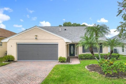 Casa en venta en Winter Haven, Florida, 2 dormitorios, 150.69 m2 № 1909766 - foto 1
