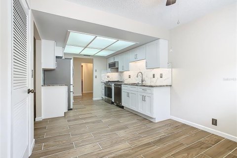 Casa en venta en Winter Haven, Florida, 2 dormitorios, 150.69 m2 № 1909766 - foto 9