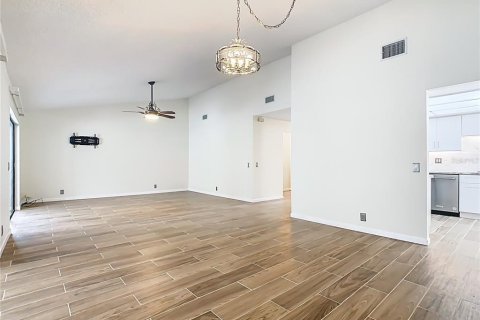 Casa en venta en Winter Haven, Florida, 2 dormitorios, 150.69 m2 № 1909766 - foto 13