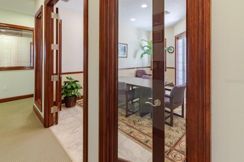 Propiedad comercial en venta en Stuart, Florida № 1055995 - foto 9