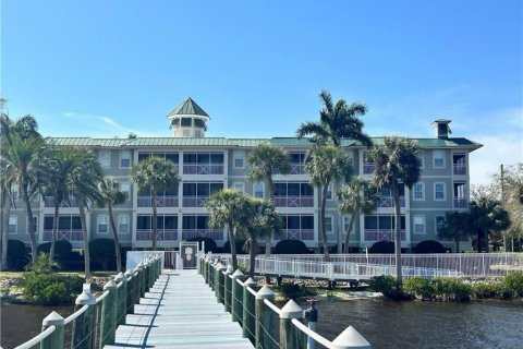 Condo in Punta Gorda, Florida, 2 bedrooms  № 1751499 - photo 1