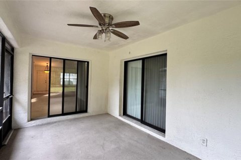 Villa ou maison à vendre à Palm Coast, Floride: 3 chambres, 144.09 m2 № 2394196 - photo 27