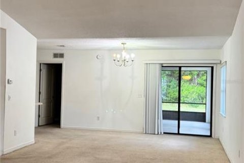 Villa ou maison à vendre à Palm Coast, Floride: 3 chambres, 144.09 m2 № 2394196 - photo 5