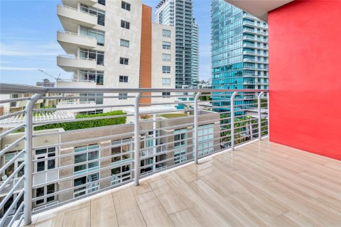 Condominio en venta en Miami, Florida, 57.32 m2 № 2184037 - foto 6