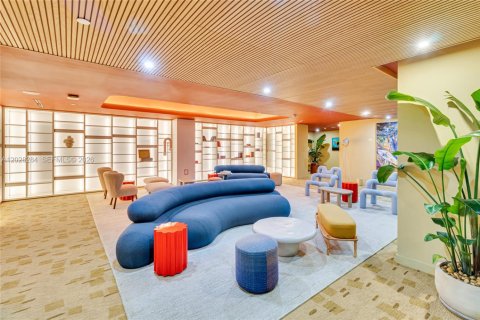 Condominio en venta en Miami, Florida, 57.32 m2 № 2184037 - foto 14