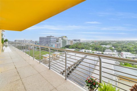Condominio en venta en Miami, Florida, 57.32 m2 № 2184037 - foto 10