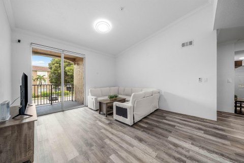 Condo in Delray Beach, Florida, 3 bedrooms  № 2261382 - photo 3