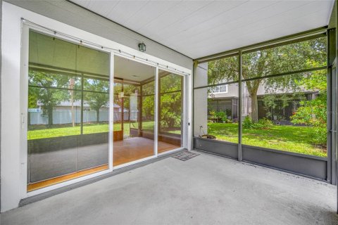 Adosado en venta en Tampa, Florida, 3 dormitorios, 162.58 m2 № 1838003 - foto 28