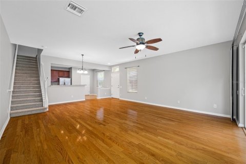 Adosado en venta en Tampa, Florida, 3 dormitorios, 162.58 m2 № 1838003 - foto 5