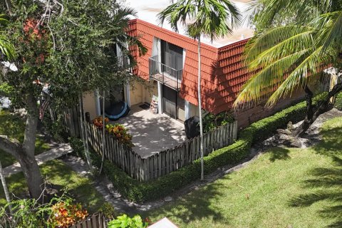 Townhouse in Plantation, Florida 2 bedrooms, 127.46 sq.m. № 2389870 - photo 23
