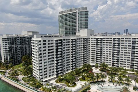 Condominio en alquiler en Miami Beach, Florida, 1 dormitorio, 73.21 m2 № 1950186 - foto 11