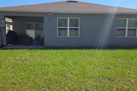 Villa ou maison à vendre à Haines City, Floride: 4 chambres, 170.01 m2 № 2415062 - photo 4