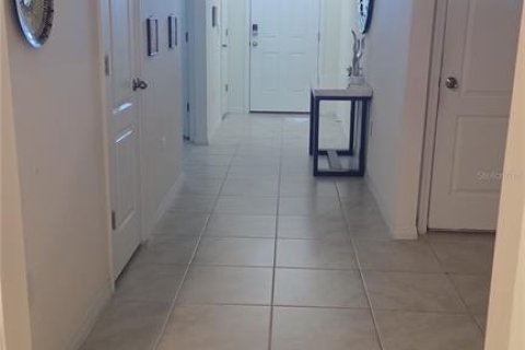 Villa ou maison à vendre à Haines City, Floride: 4 chambres, 170.01 m2 № 2415062 - photo 3