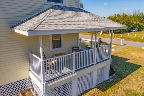 House in Palm Coast, Florida 4 bedrooms, 238.94 sq.m. № 2212800 - photo 15