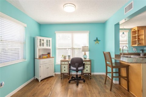 House in Palm Coast, Florida 4 bedrooms, 238.94 sq.m. № 2212800 - photo 20