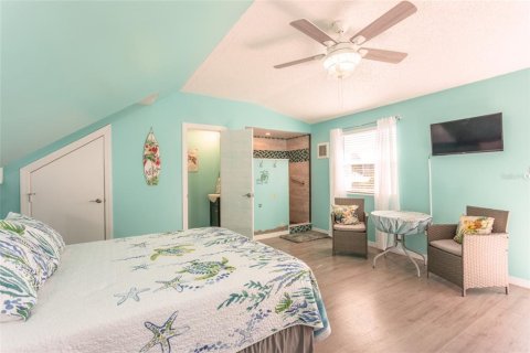 House in Palm Coast, Florida 4 bedrooms, 238.94 sq.m. № 2212800 - photo 3