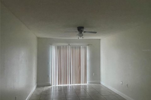 House in Kissimmee, Florida 3 bedrooms, 164.99 sq.m. № 2223509 - photo 11