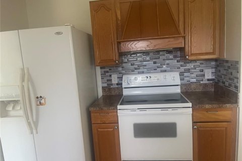 House in Kissimmee, Florida 3 bedrooms, 164.99 sq.m. № 2223509 - photo 13