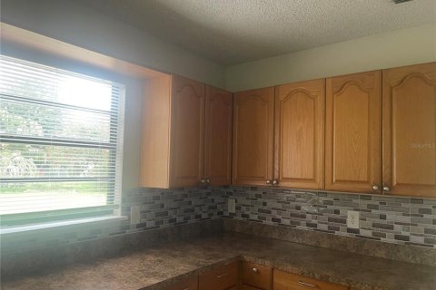 House in Kissimmee, Florida 3 bedrooms, 164.99 sq.m. № 2223509 - photo 8