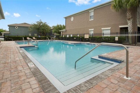 Condominio en alquiler en Orlando, Florida, 2 dormitorios, 121.14 m2 № 2102390 - foto 16