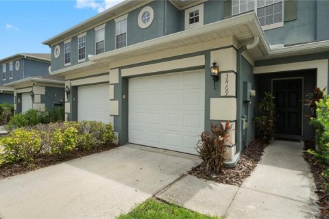 Condominio en alquiler en Orlando, Florida, 2 dormitorios, 121.14 m2 № 2102390 - foto 2