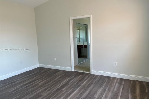 Casa en alquiler en Homestead, Florida, 4 dormitorios, 179.12 m2 № 2032730 - foto 8