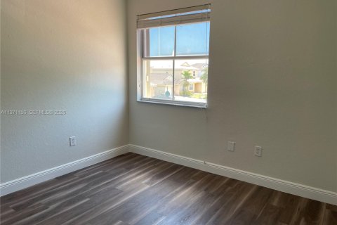 Casa en alquiler en Homestead, Florida, 4 dormitorios, 179.12 m2 № 2032730 - foto 9