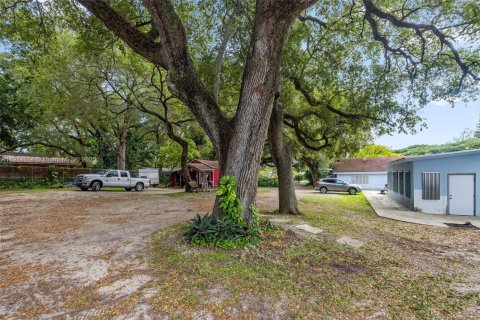 Villa ou maison à vendre à El Portal, Floride: 3 chambres, 453.92 m2 № 1970488 - photo 16