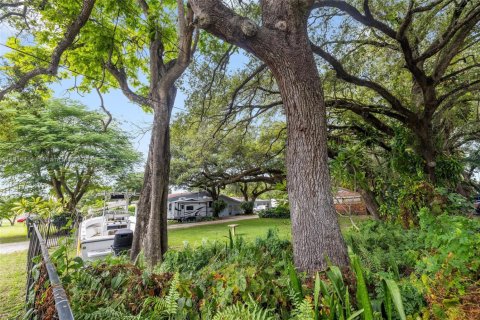 Villa ou maison à vendre à El Portal, Floride: 3 chambres, 453.92 m2 № 1970488 - photo 27