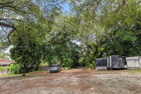 Villa ou maison à vendre à El Portal, Floride: 3 chambres, 453.92 m2 № 1970488 - photo 25