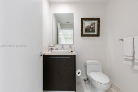 Снять в аренду кондоминиум в Санни-Айлс-Бич, Флорида 3 спальни, 179.58м2, № 2032080 - фото 28