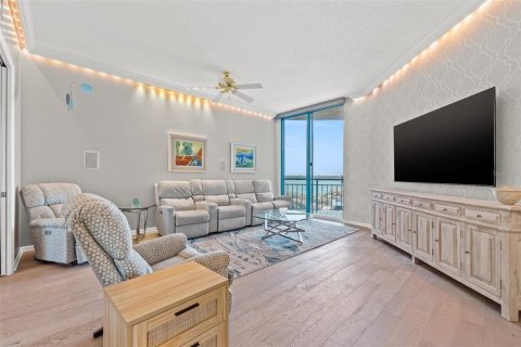 Condominio en venta en Clearwater, Florida, 3 dormitorios, 213.68 m2 № 1521478 - foto 11