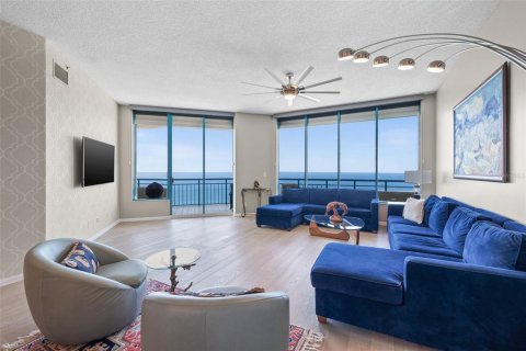 Condominio en venta en Clearwater, Florida, 3 dormitorios, 213.68 m2 № 1521478 - foto 3