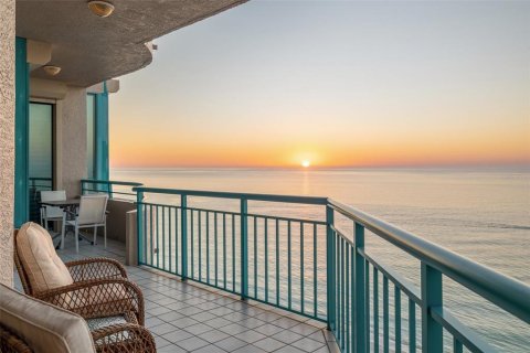 Condominio en venta en Clearwater, Florida, 3 dormitorios, 213.68 m2 № 1521478 - foto 1