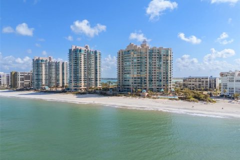 Condominio en venta en Clearwater, Florida, 3 dormitorios, 213.68 m2 № 1521478 - foto 2