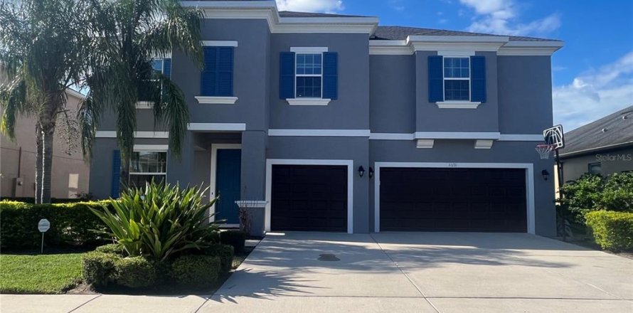 Casa en Wesley Chapel, Florida 5 dormitorios, 293.76 m2 № 1788229