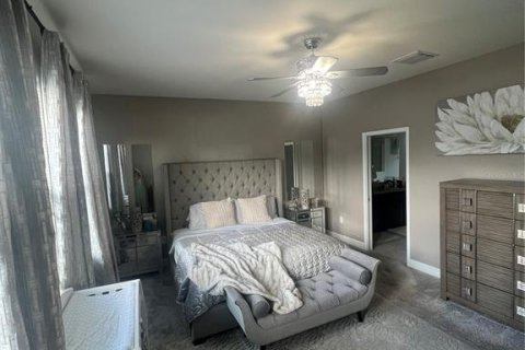 Casa en venta en Wesley Chapel, Florida, 5 dormitorios, 293.76 m2 № 1788229 - foto 17