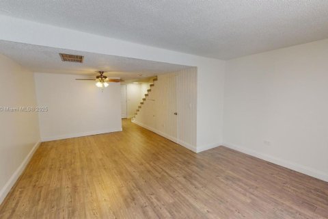 Condo in Key Largo, Florida, 2 bedrooms  № 1979197 - photo 8